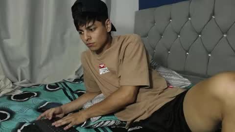 loganjhonson19 online show from 05-17-26, 01:47