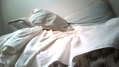 loisaida4u online show from 03-05-25, 07:27