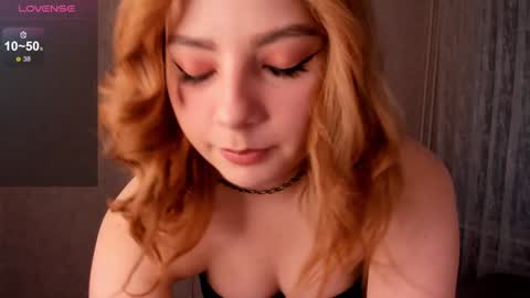 Snapshot of loisdeere chatting on 12-15-24, 10:04 Elisa online show from 12-15-24, 10:04