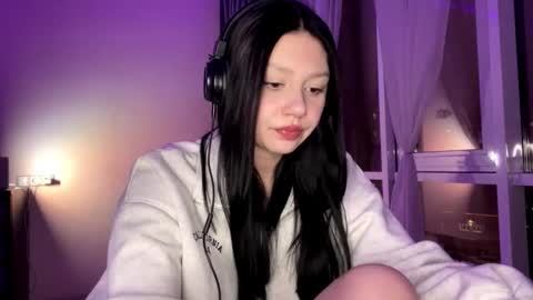 Lois online show from 02-17-26, 02:46