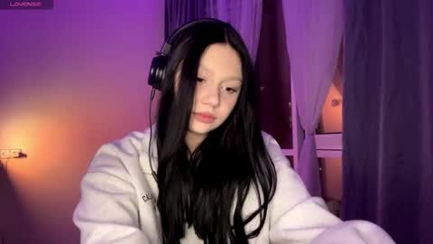 Lois online show from 02-18-26, 02:02