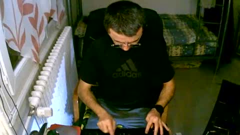 lokoum39 online show from 12-29-24, 07:43