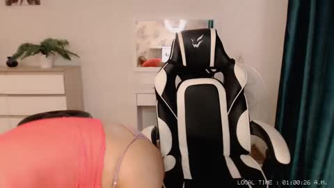  Lola  online show from 01-16-25, 08:00