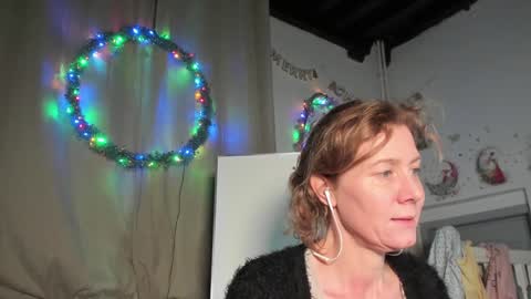 lola_belgium online show from 01-14-25, 05:34