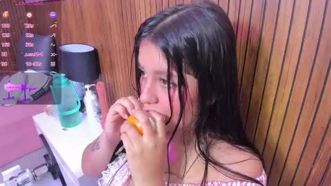 lola online show from 02-26-25, 11:30