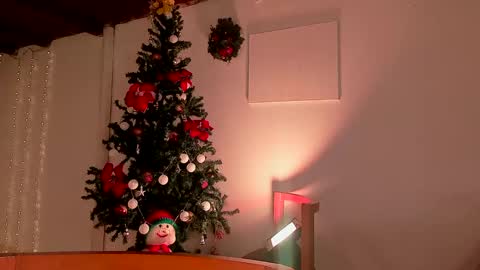 mara online show from 12-19-24, 01:28