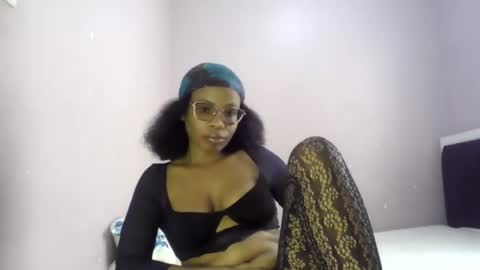 Snapshot of lola_coco chatting on 07-09-26, 07:23 Lola Coco online show from 07-09-26, 07:23