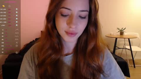 Lola online show from 10-22-25, 10:31