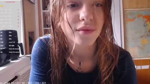 Lola online show from 03-03-26, 11:16