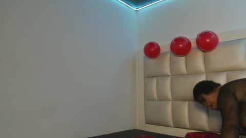 Snapshot of lola_js chatting on 05-16-26, 12:04 lola_js online show from 05-16-26, 12:04