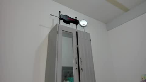 Lola Kamila online show from 01-14-25, 05:19