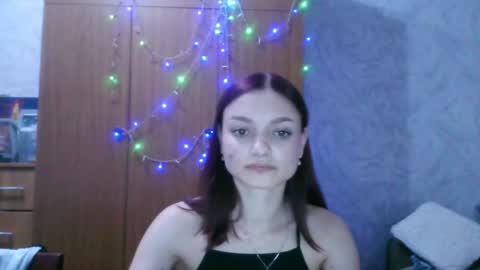 lola_sweetglow online show from 06-24-26, 08:08