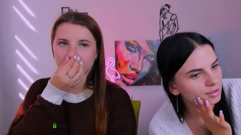 Lola online show from 09-26-25, 09:02