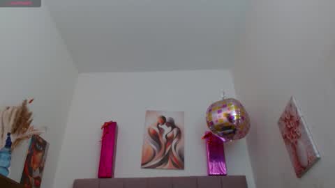 lola_wish online show from 10-15-25, 04:12