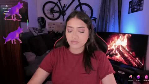 lolaasmith_21 online show from 04-29-26, 08:04