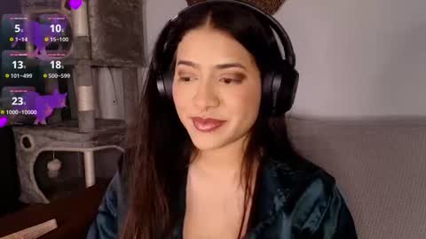 lolaasmith_21 online show from 07-02-26, 08:26