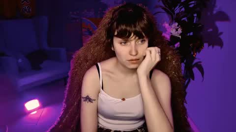 Snapshot of lolaasmus chatting on 04-28-26, 12:54 I consider myself the god Loki but life just calls me LOL online show from 04-28-26, 12:54