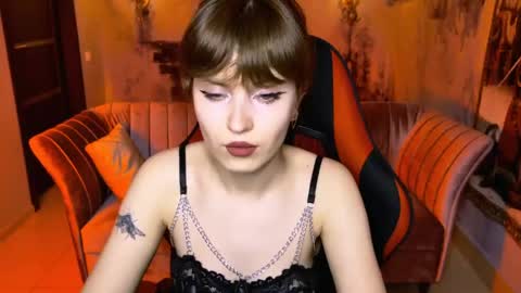 Snapshot of lolaasmus chatting on 05-23-26, 05:56 I consider myself the god Loki but life just calls me LOL online show from 05-23-26, 05:56