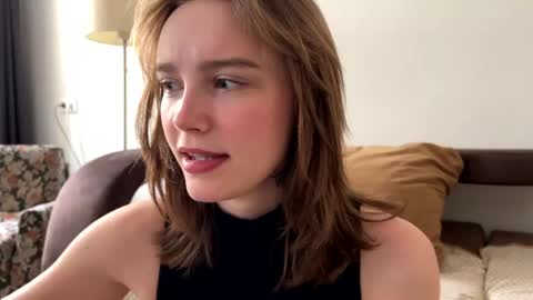 lolaatate online show from 04-23-26, 04:46