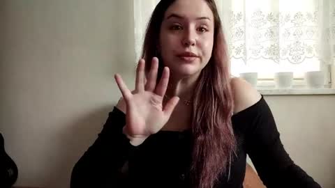 Lola online show from 04-06-26, 08:37