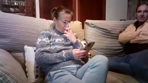 LOLA HUESO y ERIC online show from 02-15-25, 04:56