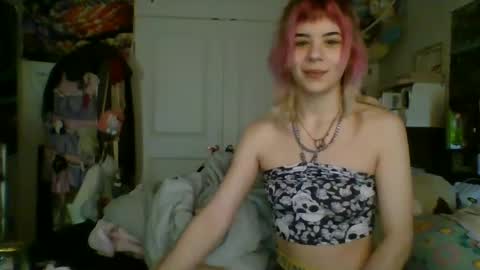 Snapshot of lolalixx6969 chatting on 01-24-25, 08:32 Lola Lixx online show from 01-24-25, 08:32