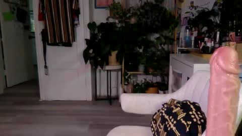 Lola Lustful online show from 12-28-24, 02:11