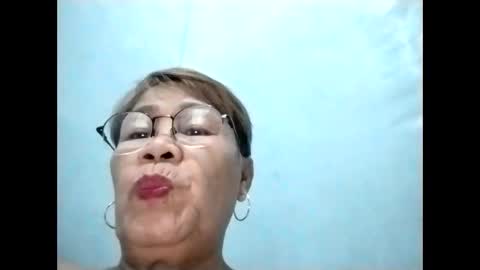 tey online show from 10-25-25, 04:42