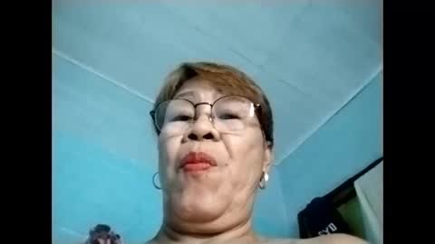 Snapshot of lolamommie chatting on 02-11-26, 06:51 tey online show from 02-11-26, 06:51