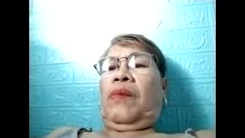 Snapshot of lolamommie chatting on 02-24-26, 08:56 tey online show from 02-24-26, 08:56