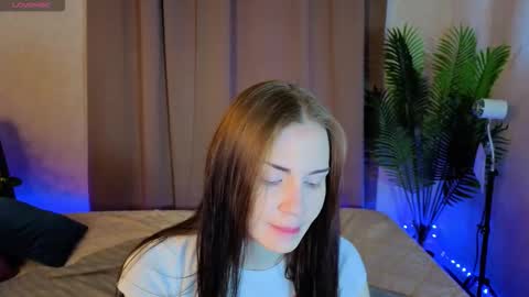 Snapshot of lolatwizz chatting on 03-06-26, 09:17 Lola online show from 03-06-26, 09:17