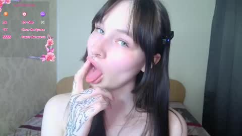 Lola online show from 05-31-26, 08:43