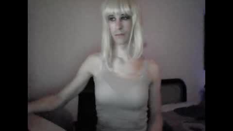 Lola online show from 04-08-26, 09:26