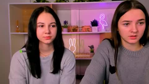 lole ti online show from 12-22-25, 05:59