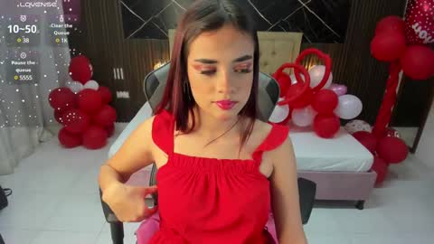 lolly18_ online show from 02-14-25, 12:03