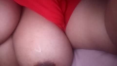 Snapshot of lolly619892 chatting on 11-04-25, 06:23 lolly619892 online show from 11-04-25, 06:23