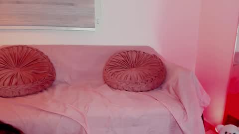 Lolly  online show from 03-08-26, 11:19