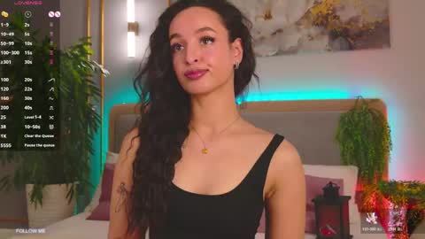 Snapshot of lolly_neal chatting on 04-18-26, 03:49 Lolly online show from 04-18-26, 03:49