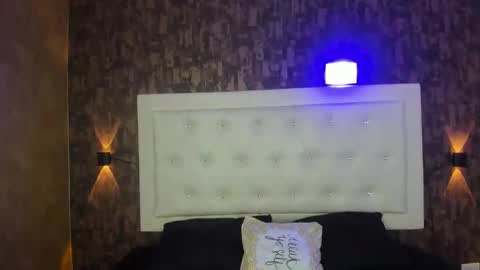 Lollyvixen  online show from 09-12-25, 12:38