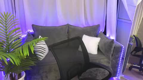 Snapshot of lollyy_pop chatting on 05-20-26, 01:34 lollyy_pop online show from 05-20-26, 01:34