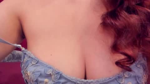 LoloMercier online show from 11-23-25, 07:02