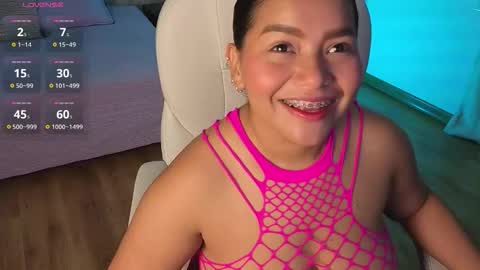 Snapshot of loly_marce chatting on 03-15-26, 08:15 loly_marce online show from 03-15-26, 08:15