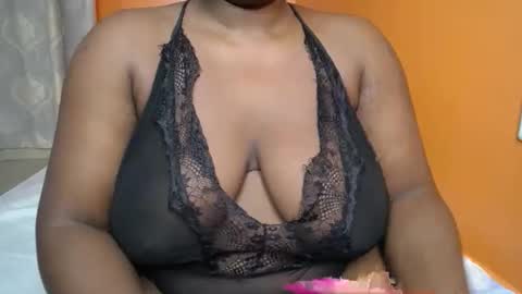 lomyenom56 online show from 05-12-26, 05:21