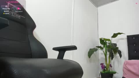 london_tay online show from 09-20-25, 07:04