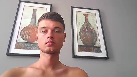 Snapshot of london_tomy chatting on 02-13-26, 03:41 london_tomy online show from 02-13-26, 03:41