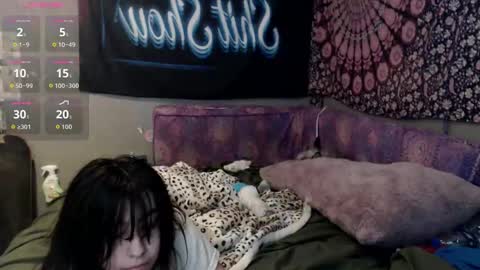 Snapshot of londonray chatting on 10-01-25, 05:35 londonray online show from 10-01-25, 05:35