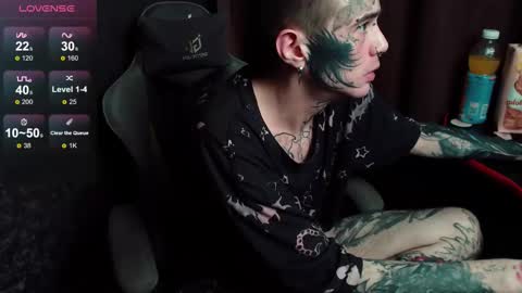 Chris online show from 10-30-25, 10:43