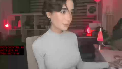 SABRINA online show from 09-20-25, 01:39