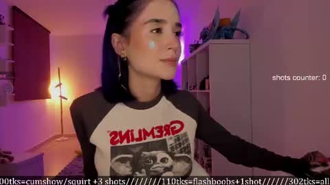 Snapshot of lonelly_lolly98 chatting on 06-14-26, 01:47 SABRINA online show from 06-14-26, 01:47