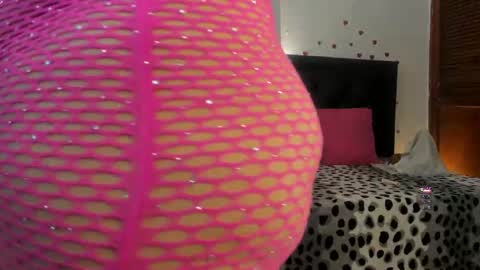 Jennifer  online show from 11-08-25, 06:07